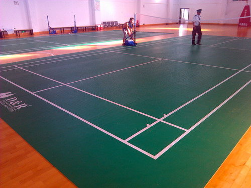 塑膠羽毛球場 塑膠羽毛球場